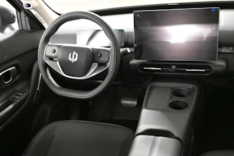 https://vehicle.imgix.net/4453879/4c040f0b-9b23-49e4-b16e-2ee41830fa64.jpg