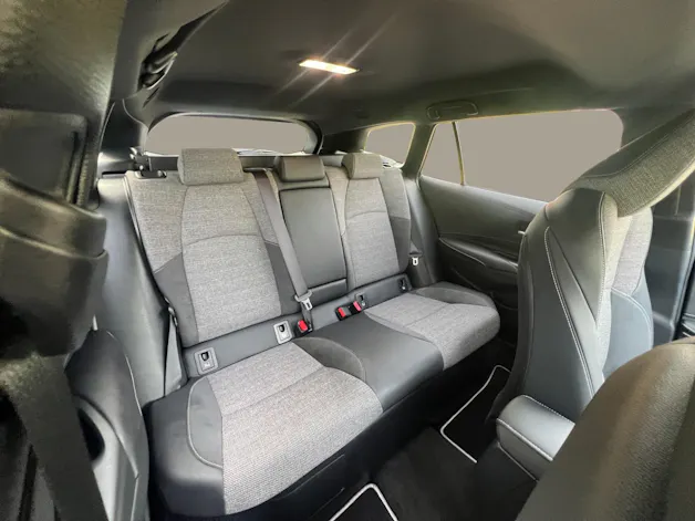 Toyota Corolla Touring Sports 2.0 HSD Trend