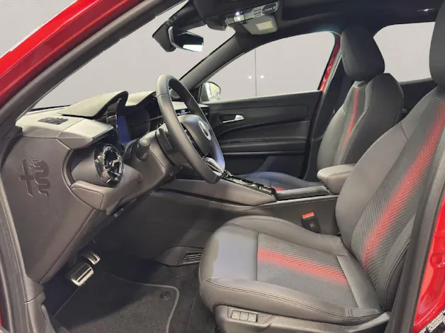 ALFA ROMEO Junior 1.2 Ibrida Speciale