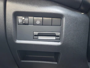 https://vehicle.imgix.net/4453917/8f58b034-cbff-43f8-bedb-a8cee10f2d60.jpg