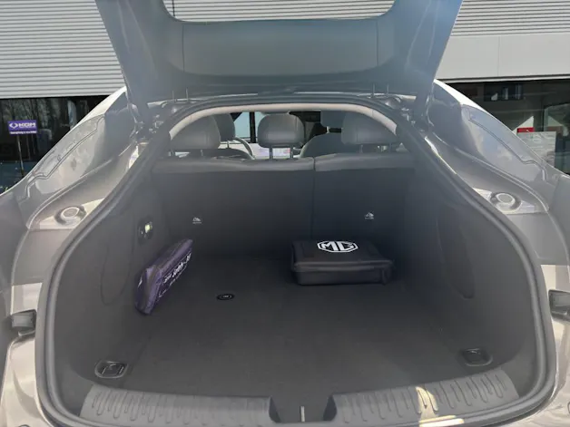 MG IM5 100 kWh Long Range 408 ch, RWD