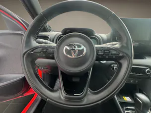 Toyota Yaris 1.5 VVT-i HSD Premiere Edition