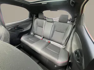 Toyota Yaris 1.5 VVT-i HSD Premiere Edition