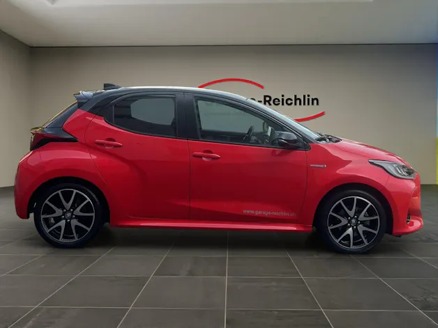Toyota Yaris 1.5 VVT-i HSD Premiere Edition