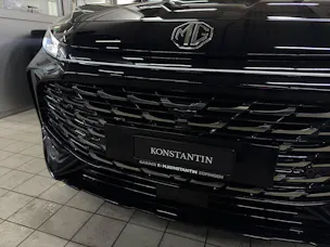 MG HS 1.5 PHEV Luxury