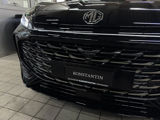 MG HS 1.5 PHEV Luxury