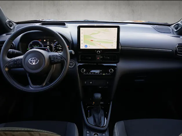 Toyota Yaris Cross 1.5 VVT-i HSD Premium AWD-i
