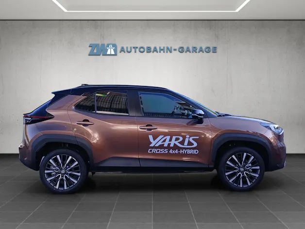 Toyota Yaris Cross 1.5 VVT-i HSD Premium AWD-i
