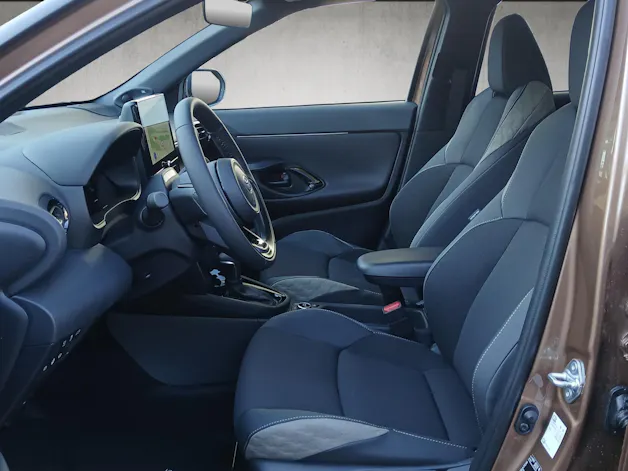 Toyota Yaris Cross 1.5 VVT-i HSD Premium AWD-i