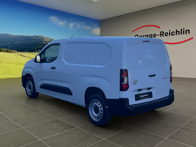 Toyota PROACE CITY Van L2 1.2 Active