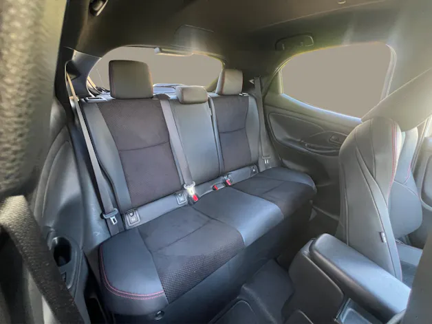 Toyota Yaris 1.5 VVT-i HSD GR Sport