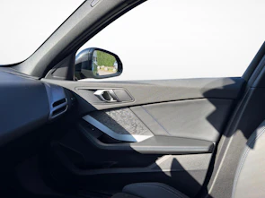 immagine del veicolo BMW 120d