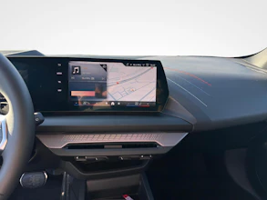 https://vehicle.imgix.net/4454013/ef3810b8-d760-428f-8bb7-738271f53d41.jpg