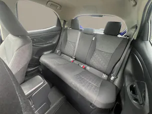 Toyota Yaris 1.5 VVT-i HSD Trend