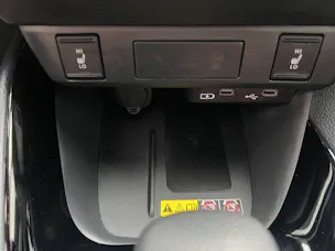 Toyota Yaris 1.5 VVT-i HSD Trend