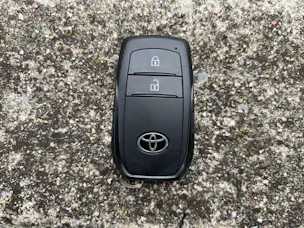 Toyota Yaris 1.5 VVT-i HSD Trend