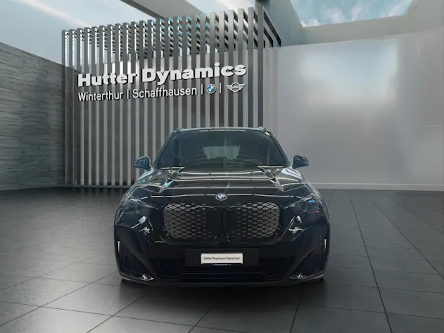 BMW iX1 30 xDrive M Sportpaket Pro