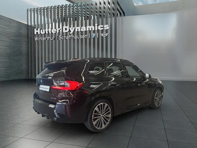 BMW iX1 30 xDrive M Sportpaket Pro