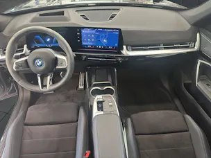 BMW iX1 30 xDrive M Sportpaket Pro