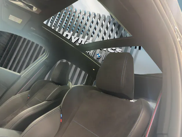 BMW iX1 30 xDrive M Sportpaket Pro