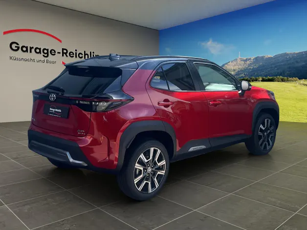 Toyota Yaris Cross 1.5 VVT-i HSD Premium AWD-i