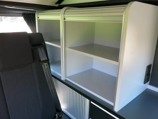 RENAULT Trafic Spacenomad 2.0 dCi Blue 170 iconic