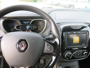 RENAULT Captur 1.2 TCe Dynamique EDC