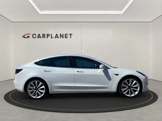 Tesla Model 3 Performance D