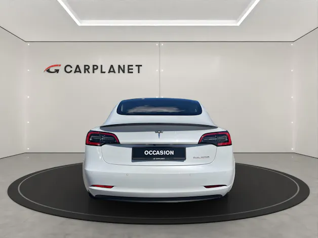 Tesla Model 3 Performance D