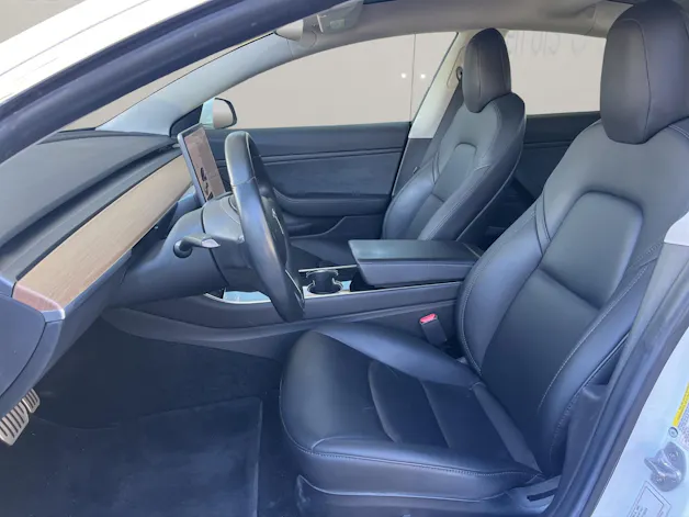 Tesla Model 3 Performance D