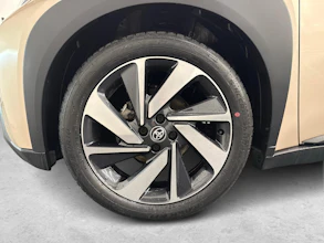 https://vehicle.imgix.net/4454163/93769c56-9a03-4302-bf15-b801cd5b20bc.jpg