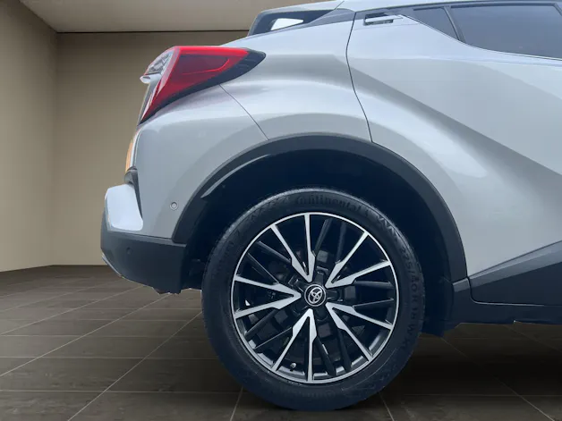 Toyota C-HR 1.2 T Premium 4x4