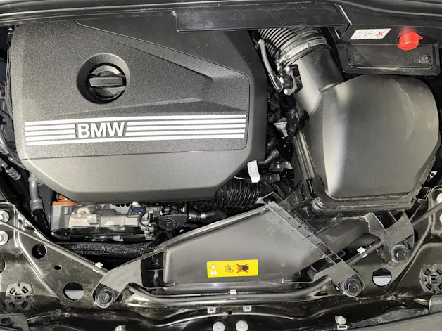 BMW 225e xDrive paddles Active Tourer M Sport