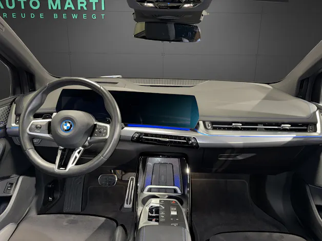 BMW 225e xDrive paddles Active Tourer M Sport