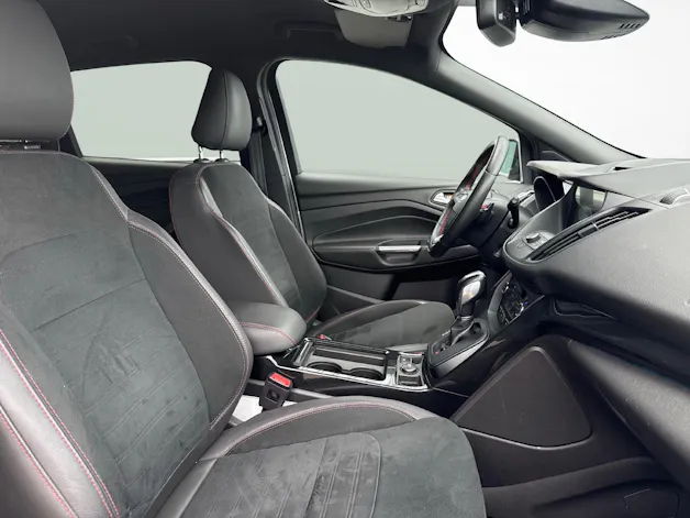 FORD Kuga 2.0 TDCi 150 ST-Line FPS