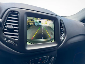 https://vehicle.imgix.net/4454200/064522f0-9ea4-4fac-9602-31a1a74d5a11.jpg