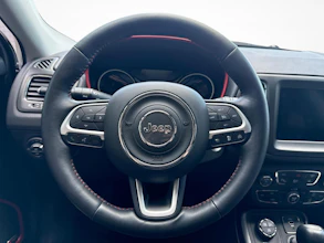 https://vehicle.imgix.net/4454200/8aaf8922-b15a-4934-b2a9-5314d91212e4.jpg
