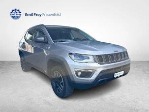 https://vehicle.imgix.net/4454200/c347a8c4-b5bb-41e3-af72-3cb62febbf29.jpg