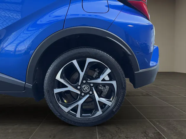 Toyota C-HR 1.8 VVTi HSD Trend