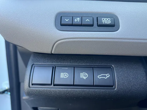 Toyota C-HR+ Premium AWD