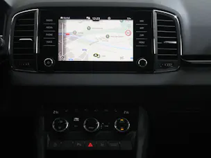 SKODA Karoq 2.0 TDI Selection-Lodge 4x4 DSG