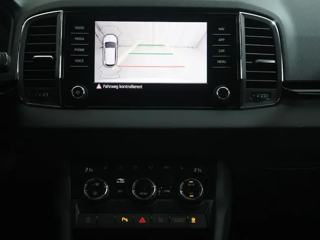 SKODA Karoq 2.0 TDI Selection-Lodge 4x4 DSG