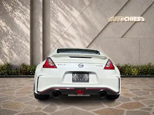 NISSAN 370 Z Coupé 3.7 V6 24V Nismo