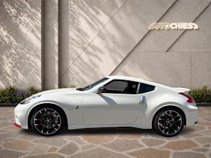NISSAN 370 Z Coupé 3.7 V6 24V Nismo