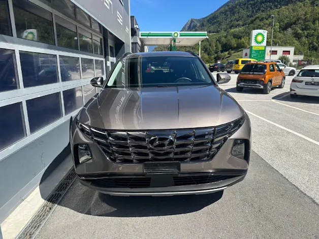 HYUNDAI Tucson 1.6 T-GDi 4WD (CH)