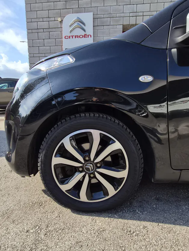 CITROEN C1 1.0 VTi Shine Edition ETG
