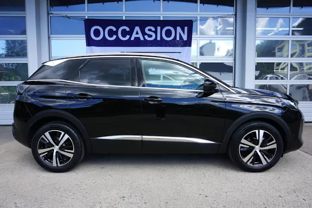 PEUGEOT 3008 1.2 Hybrid GT