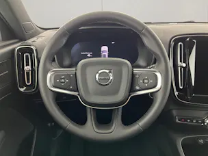 VOLVO XC40 2.0 B4 MH Ultra Dark
