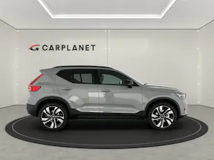 VOLVO XC40 2.0 B4 MH Ultra Dark