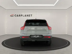VOLVO XC40 2.0 B4 MH Ultra Dark